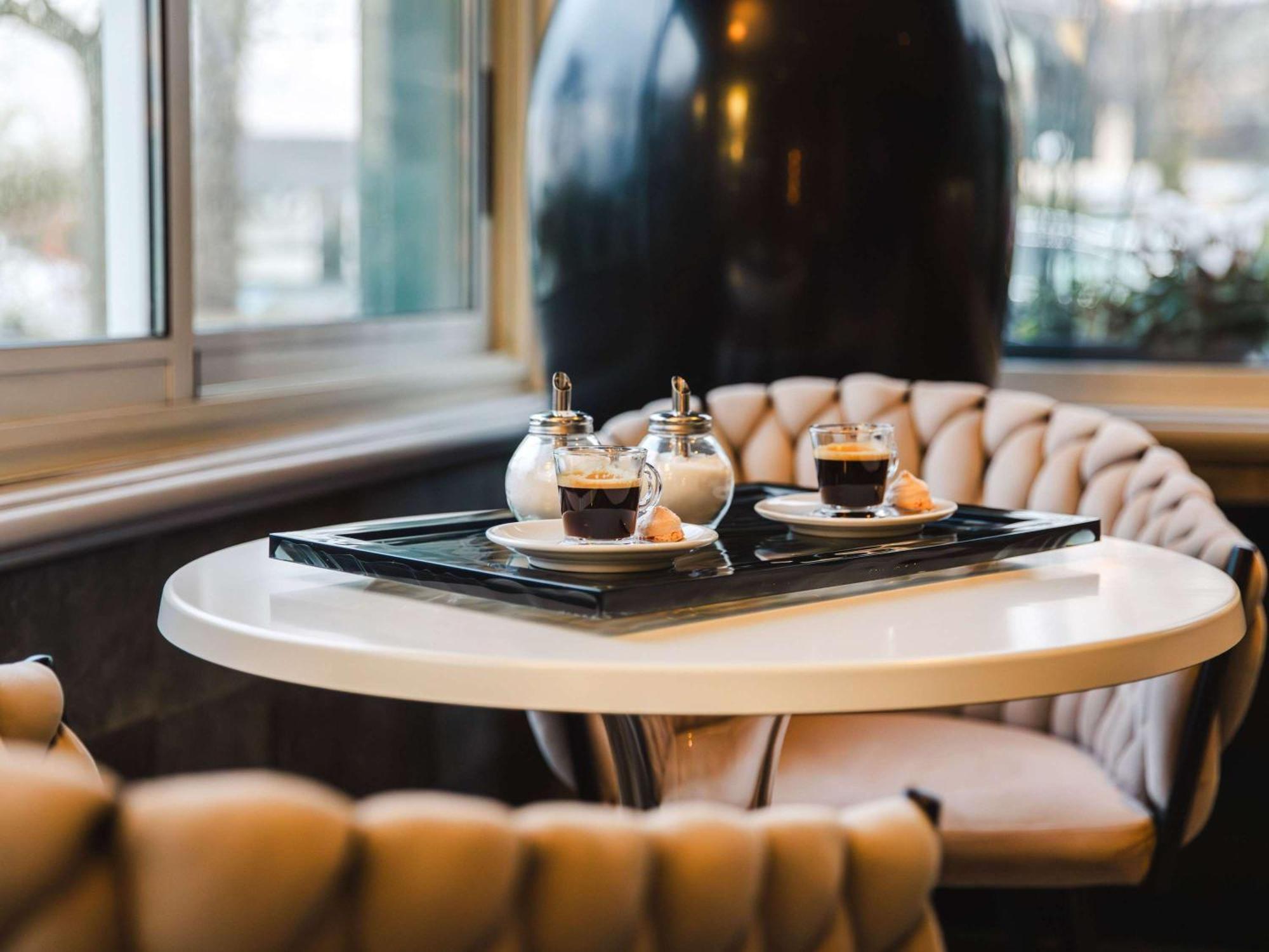 Mercure Cabourg Hotel & Spa Bagian luar foto