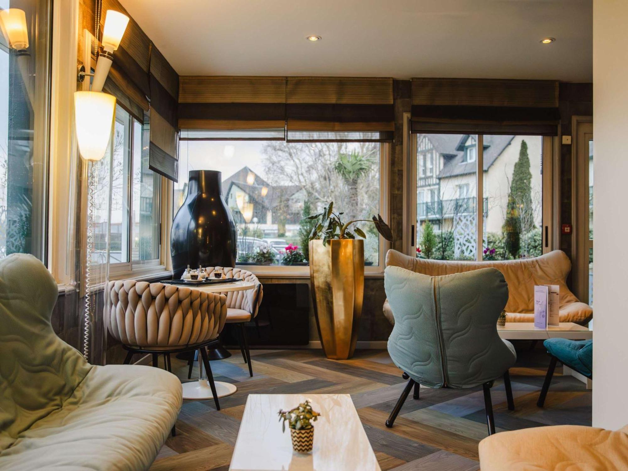 Mercure Cabourg Hotel & Spa Bagian luar foto