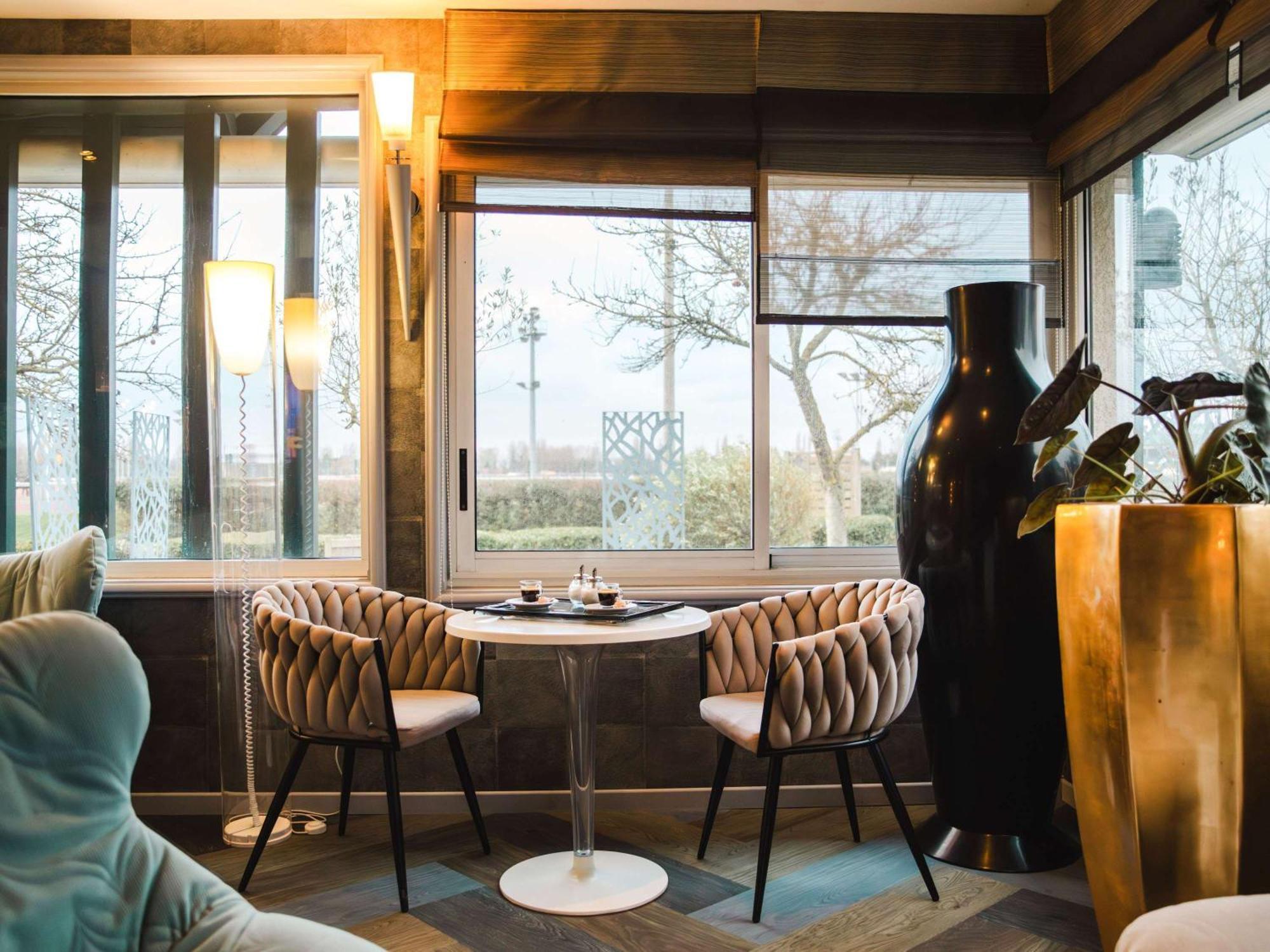 Mercure Cabourg Hotel & Spa Bagian luar foto